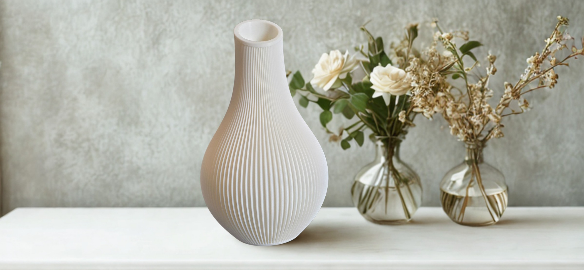 Decoratieve moderne vaas